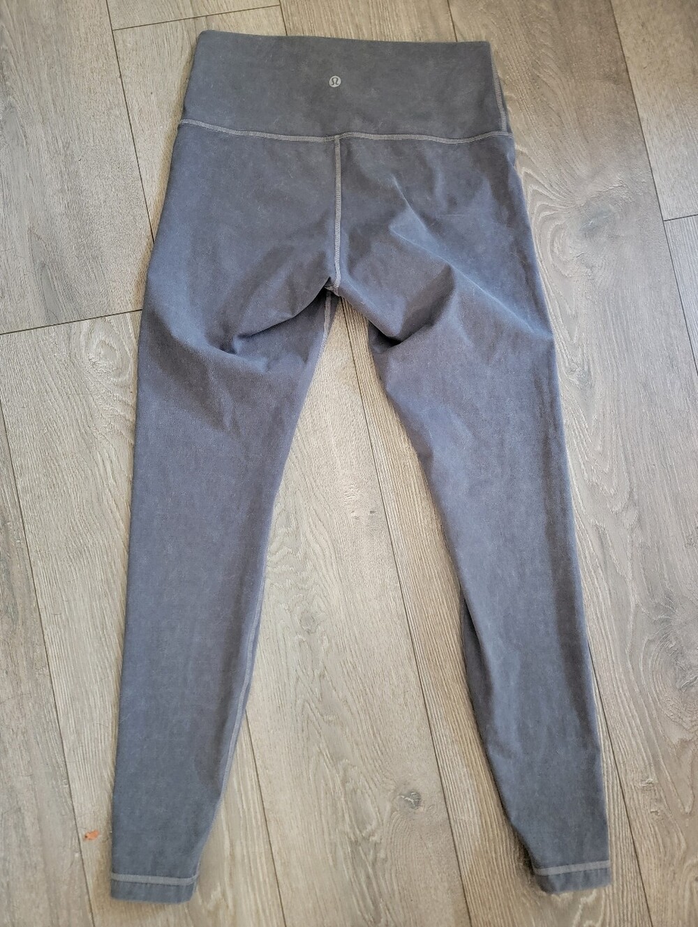 Lululemon Yoga Pants - Picture 2 of 6